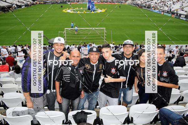 Buy your photos of the eventCorinthians X Fluminense - Brasileir�o on Fotop