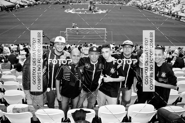 Buy your photos of the eventCorinthians X Fluminense - Brasileir�o on Fotop