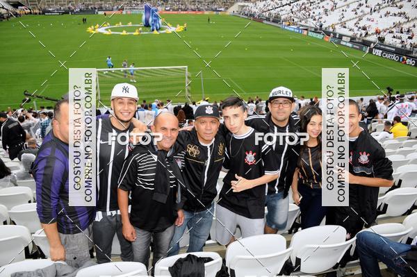 Buy your photos of the eventCorinthians X Fluminense - Brasileir�o on Fotop