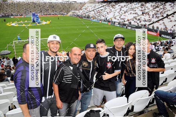 Buy your photos of the eventCorinthians X Fluminense - Brasileir�o on Fotop