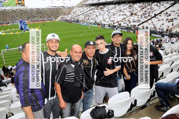 Buy your photos of the eventCorinthians X Fluminense - Brasileir�o on Fotop