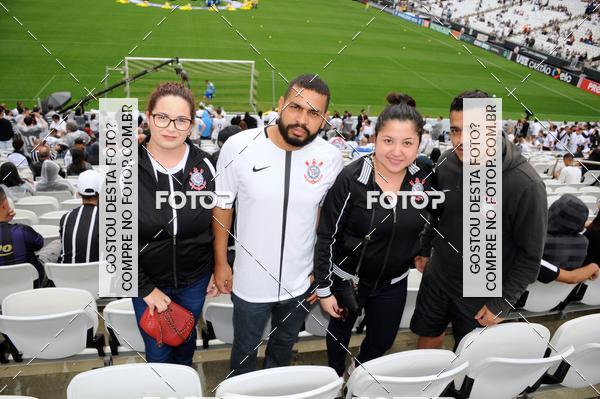 Buy your photos of the eventCorinthians X Fluminense - Brasileir�o on Fotop