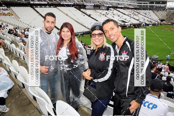 Buy your photos of the eventCorinthians X Fluminense - Brasileir�o on Fotop