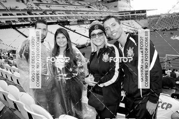 Buy your photos of the eventCorinthians X Fluminense - Brasileir�o on Fotop