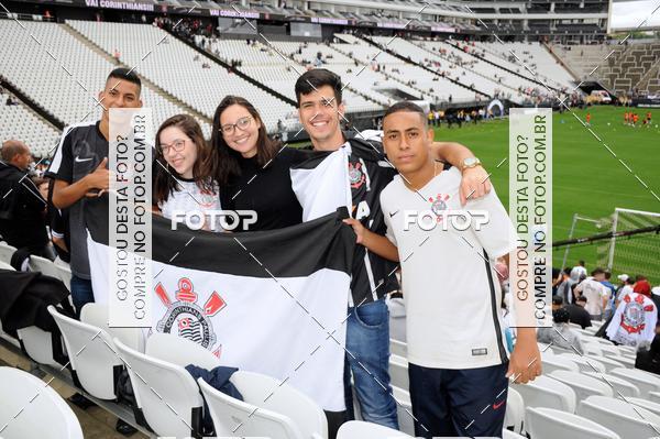 Buy your photos of the eventCorinthians X Fluminense - Brasileir�o on Fotop