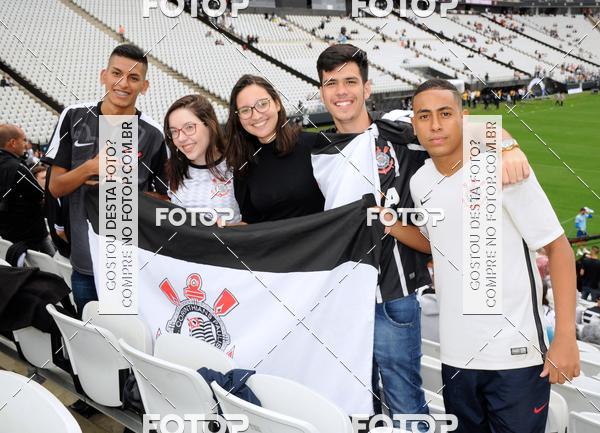 Buy your photos of the eventCorinthians X Fluminense - Brasileir�o on Fotop