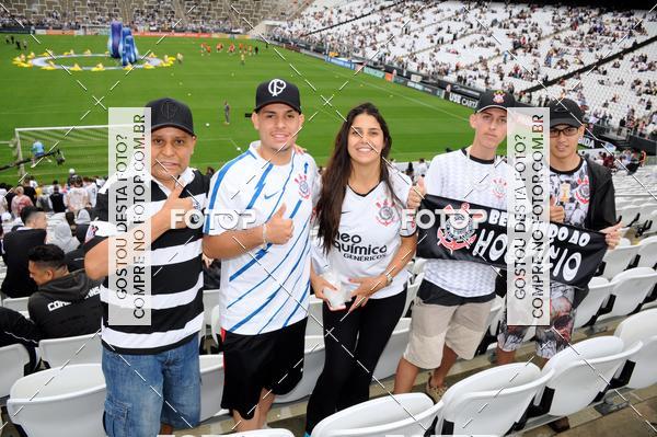 Buy your photos of the eventCorinthians X Fluminense - Brasileir�o on Fotop