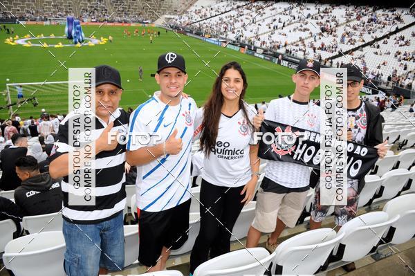 Buy your photos of the eventCorinthians X Fluminense - Brasileir�o on Fotop