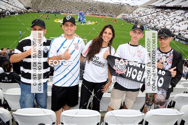 Buy your photos of the eventCorinthians X Fluminense - Brasileir�o on Fotop