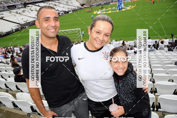 Buy your photos of the eventCorinthians X Fluminense - Brasileir�o on Fotop