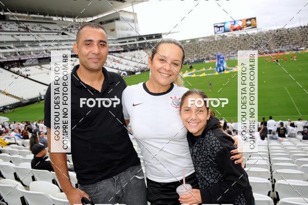 Buy your photos of the eventCorinthians X Fluminense - Brasileir�o on Fotop