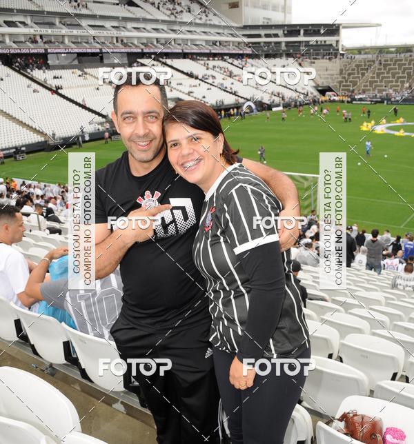 Buy your photos of the eventCorinthians X Fluminense - Brasileir�o on Fotop