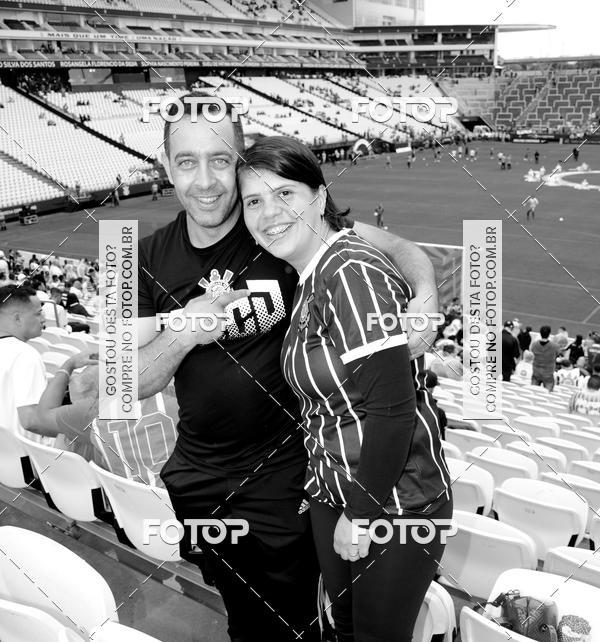 Buy your photos of the eventCorinthians X Fluminense - Brasileir�o on Fotop