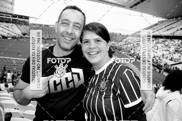 Buy your photos of the eventCorinthians X Fluminense - Brasileir�o on Fotop