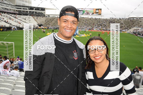 Buy your photos of the eventCorinthians X Fluminense - Brasileir�o on Fotop