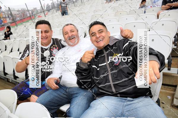 Buy your photos of the eventCorinthians X Fluminense - Brasileir�o on Fotop