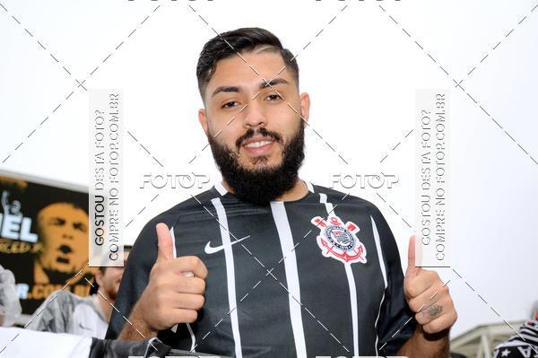 Buy your photos of the eventCorinthians X Fluminense - Brasileir�o on Fotop