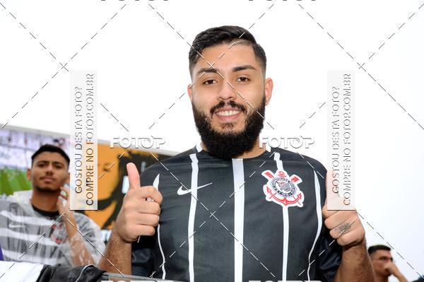 Buy your photos of the eventCorinthians X Fluminense - Brasileir�o on Fotop