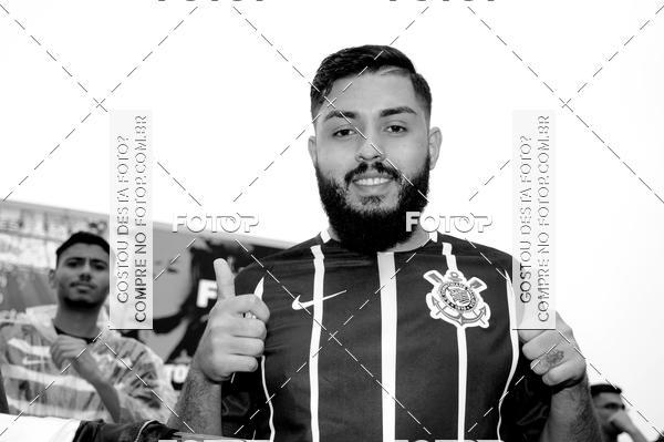 Buy your photos of the eventCorinthians X Fluminense - Brasileir�o on Fotop