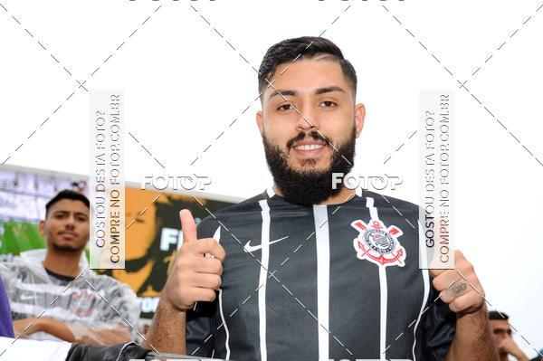 Buy your photos of the eventCorinthians X Fluminense - Brasileir�o on Fotop