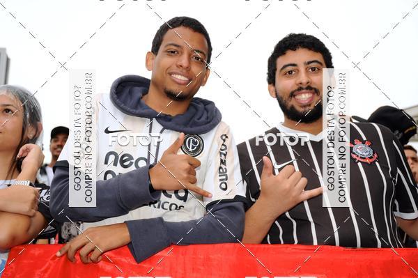 Buy your photos of the eventCorinthians X Fluminense - Brasileir�o on Fotop