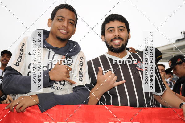 Buy your photos of the eventCorinthians X Fluminense - Brasileir�o on Fotop