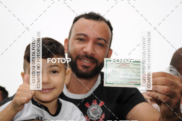Buy your photos of the eventCorinthians X Fluminense - Brasileir�o on Fotop