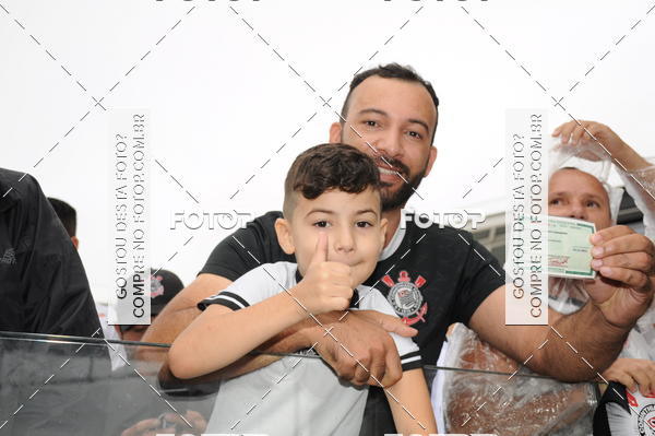 Buy your photos of the eventCorinthians X Fluminense - Brasileir�o on Fotop