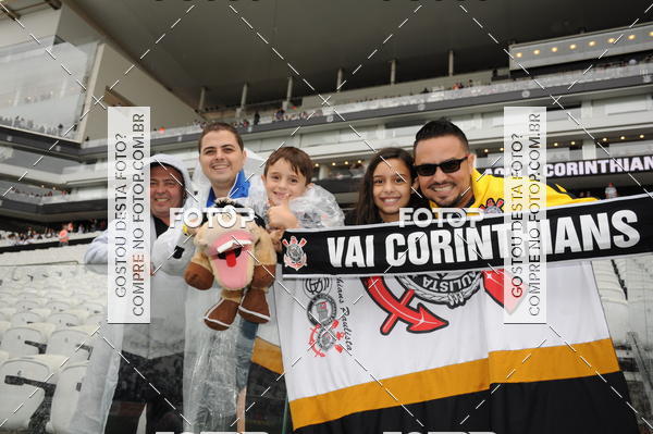 Buy your photos of the eventCorinthians X Fluminense - Brasileir�o on Fotop