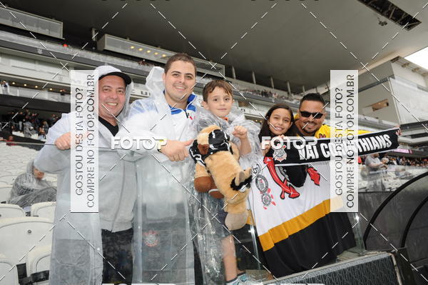 Buy your photos of the eventCorinthians X Fluminense - Brasileir�o on Fotop