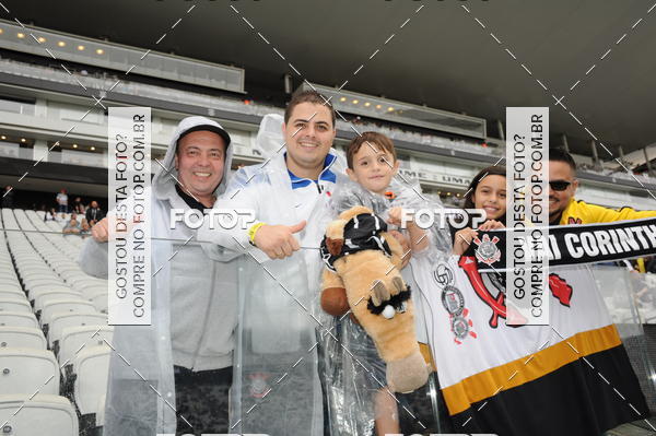 Buy your photos of the eventCorinthians X Fluminense - Brasileir�o on Fotop