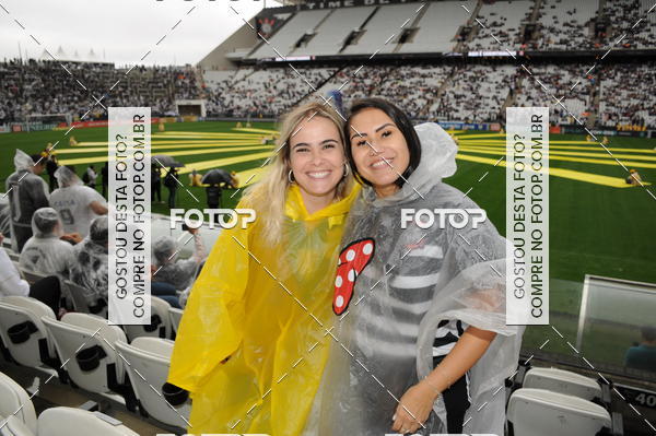 Buy your photos of the eventCorinthians X Fluminense - Brasileir�o on Fotop