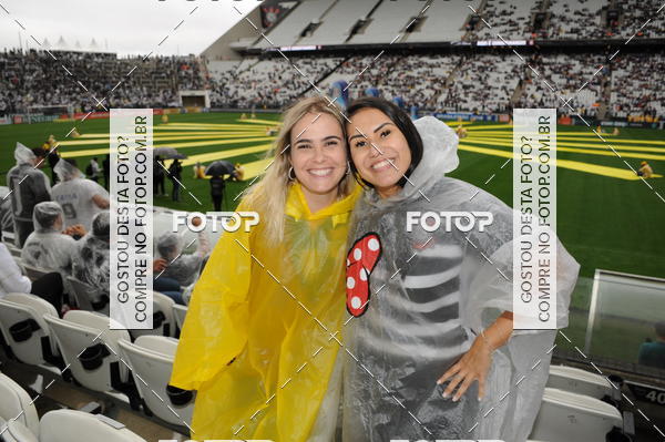Buy your photos of the eventCorinthians X Fluminense - Brasileir�o on Fotop