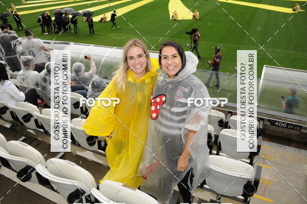 Buy your photos of the eventCorinthians X Fluminense - Brasileir�o on Fotop