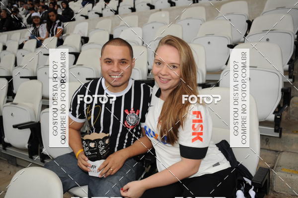 Buy your photos of the eventCorinthians X Fluminense - Brasileir�o on Fotop