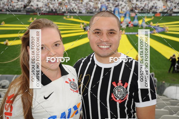 Buy your photos of the eventCorinthians X Fluminense - Brasileir�o on Fotop