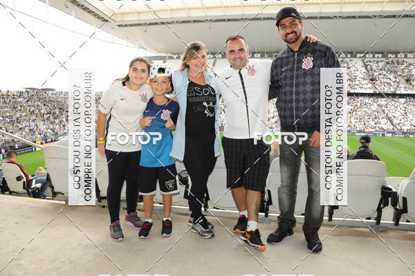 Buy your photos of the eventCorinthians X Fluminense - Brasileir�o on Fotop