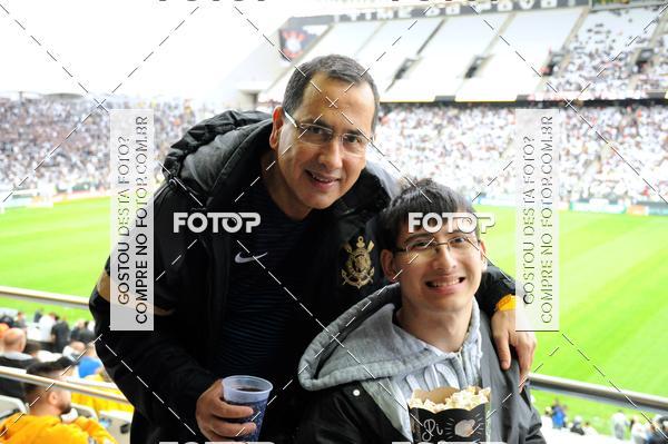 Buy your photos of the eventCorinthians X Fluminense - Brasileir�o on Fotop