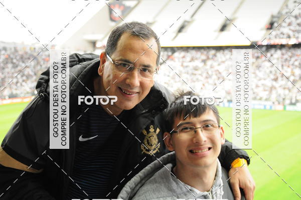 Buy your photos of the eventCorinthians X Fluminense - Brasileir�o on Fotop