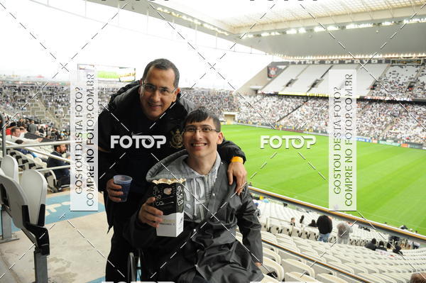 Buy your photos of the eventCorinthians X Fluminense - Brasileir�o on Fotop