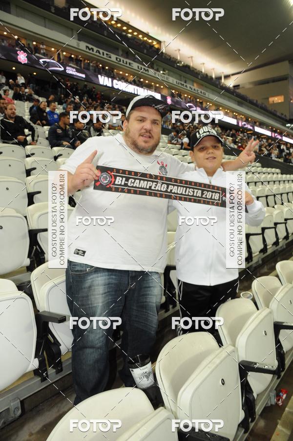 Buy your photos of the eventCorinthians X Fluminense - Brasileir�o on Fotop