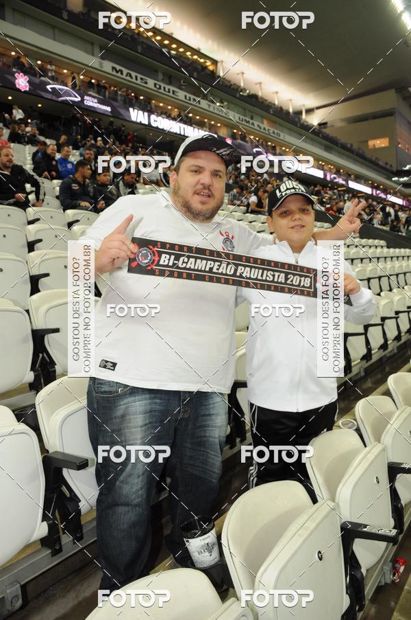 Buy your photos of the eventCorinthians X Fluminense - Brasileir�o on Fotop