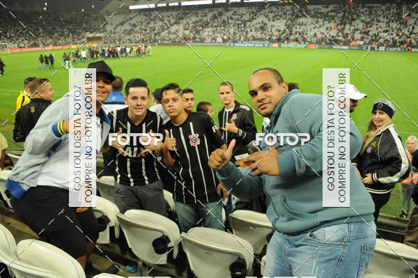 Buy your photos of the eventCorinthians X Fluminense - Brasileir�o on Fotop