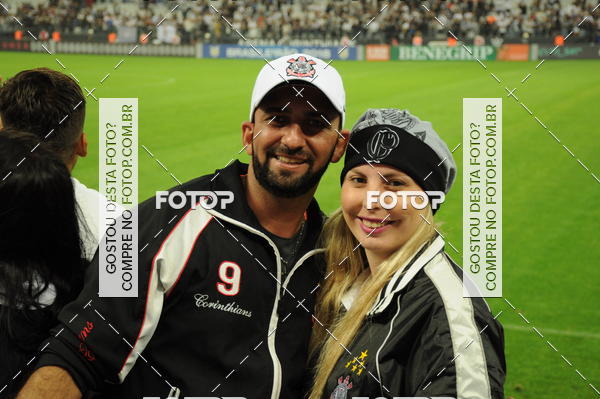 Buy your photos of the eventCorinthians X Fluminense - Brasileir�o on Fotop