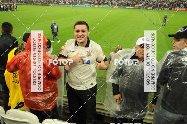Buy your photos of the eventCorinthians X Fluminense - Brasileir�o on Fotop