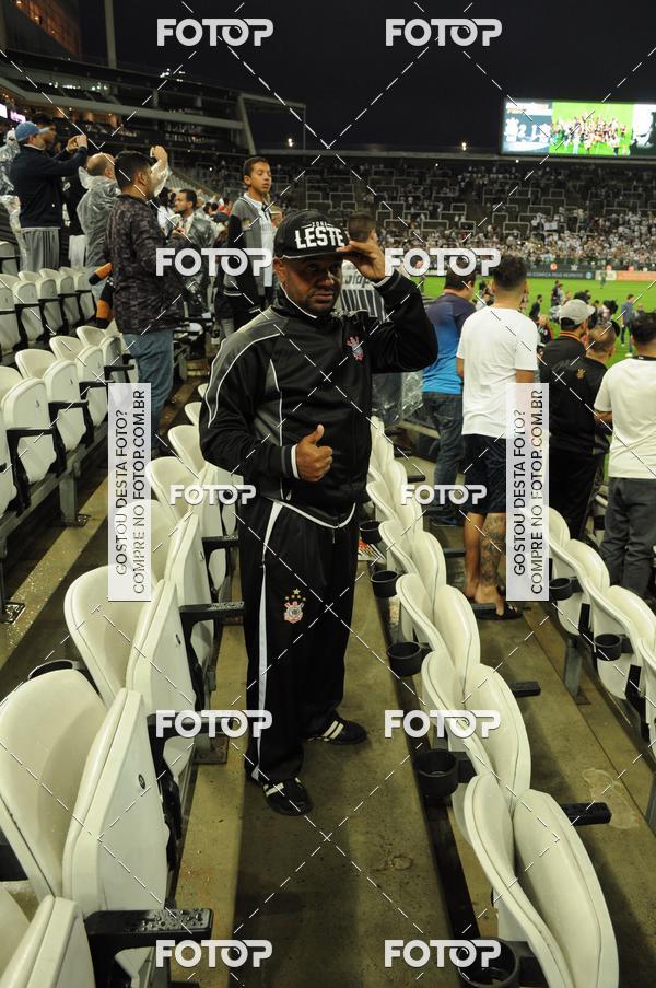 Buy your photos of the eventCorinthians X Fluminense - Brasileir�o on Fotop