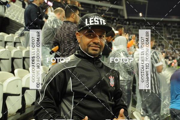Buy your photos of the eventCorinthians X Fluminense - Brasileir�o on Fotop