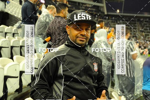 Buy your photos of the eventCorinthians X Fluminense - Brasileir�o on Fotop