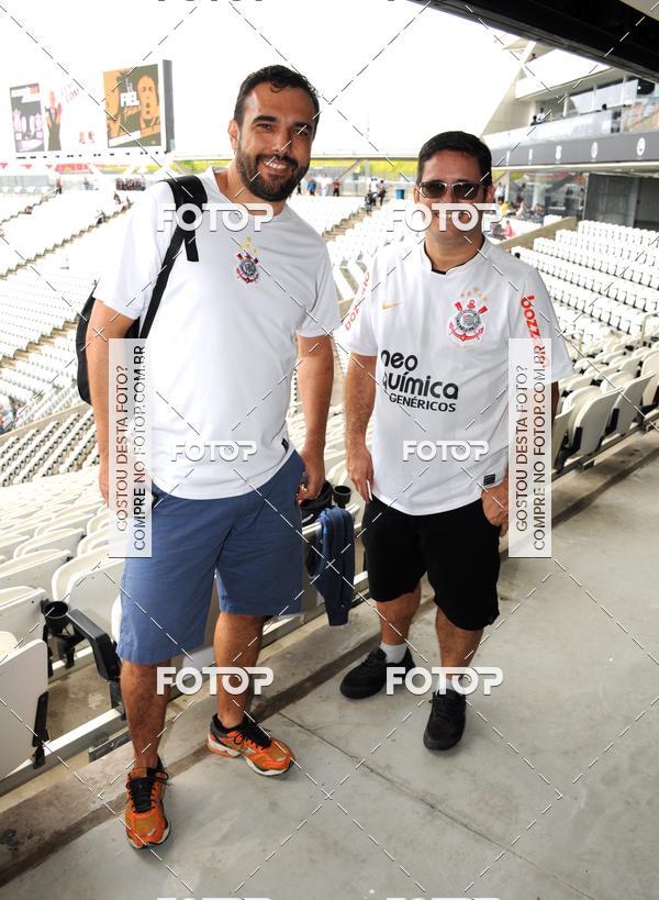 Buy your photos of the eventCorinthians X Fluminense - Brasileir�o on Fotop