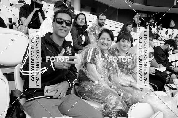 Buy your photos of the eventCorinthians X Fluminense - Brasileir�o on Fotop